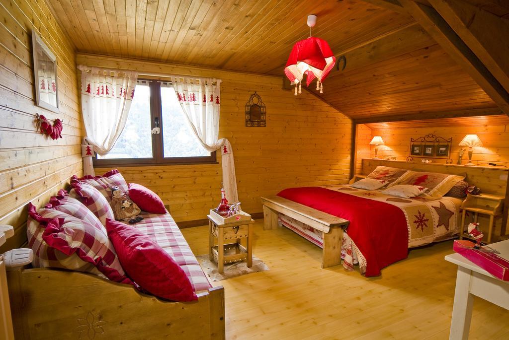 Chalet La Colombiere Sainte-Agnes  Room photo